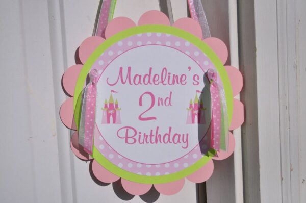 Birthday Party Decorations and Favors Set