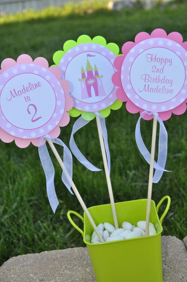 Birthday Party Decorations and Favors Set - Image 3