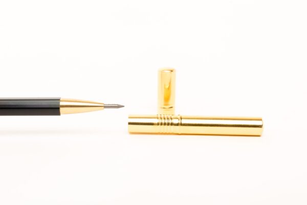 metal pencil sharpener for fine leads - Image 2